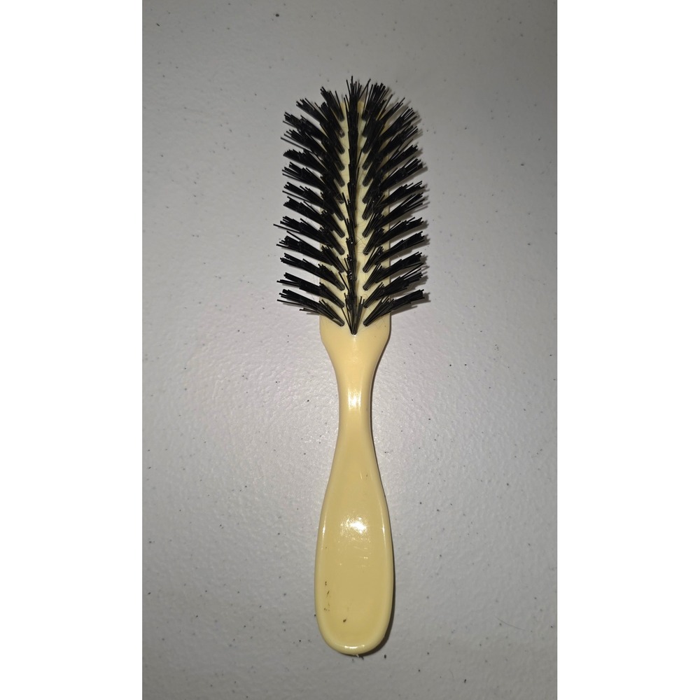 Cream Plastic Hair Brush Black Stiff Synthetic Bristles‎ 6.5 Inch Travel Size